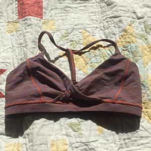Lululemon sport bra